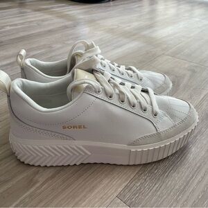 SOREL Women’s Waterproof ONA AVE Low Sneaker Size 9 Like New